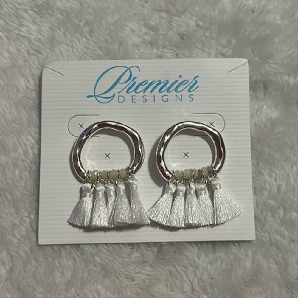 Premier Designs Silver Tassel Earrings